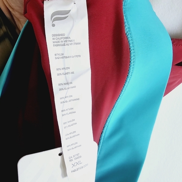 NWT Fabletics Fiona Low-Impact Colorblock Sports Bra Women's Plus Size XXL - Picture 8 of 8